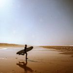 Surfer am Strand von Cap Ferret