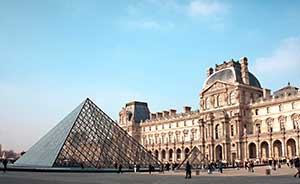 Louvre, Paris