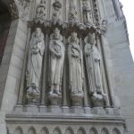 Königsfiguren am Eingangsportal von  Notre Dame