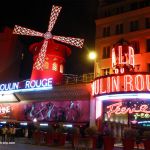 Moulin Rouge bei Nacht